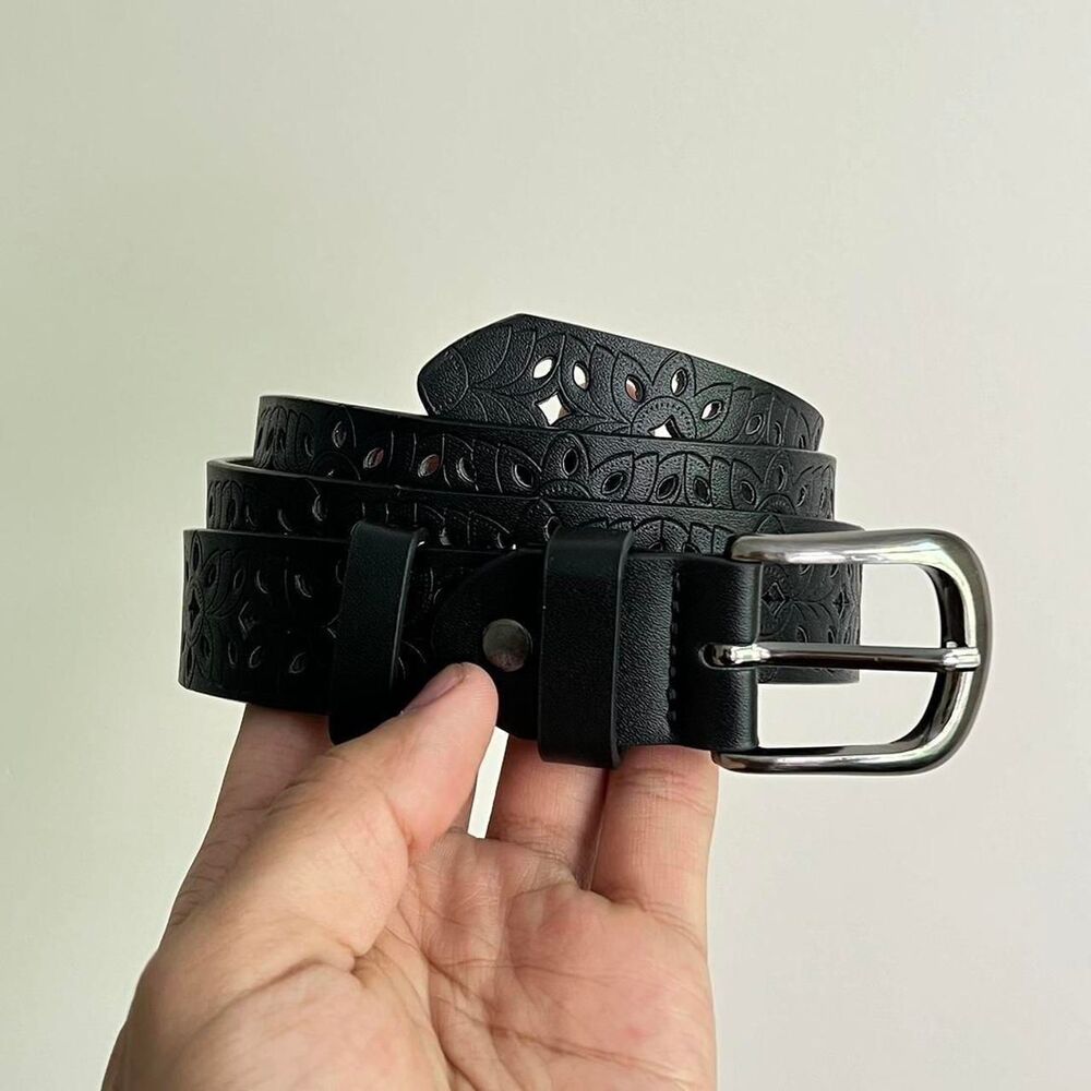 y2k vintage black american western carved floral design belt